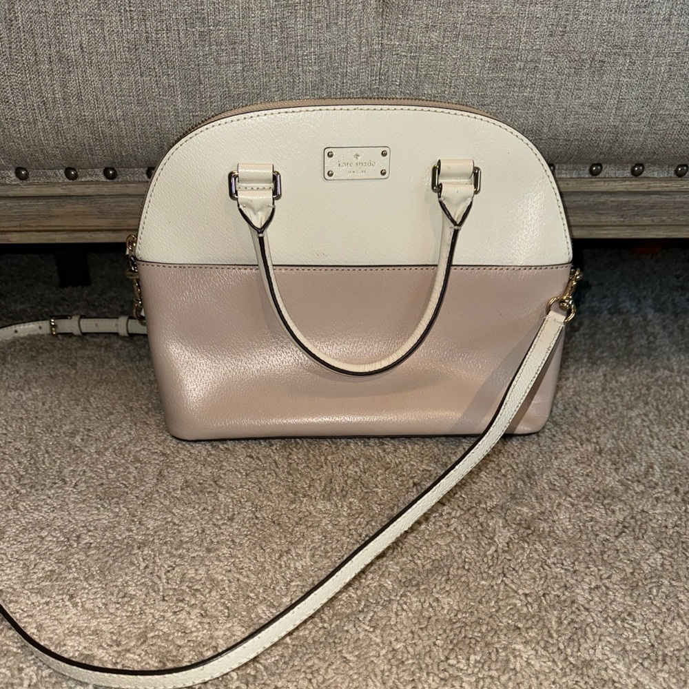 Kate Spade Medium size purse